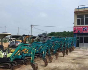 微型挖掘機(jī)租賃 高效靈活，助力各類拆除與土石方工程施工